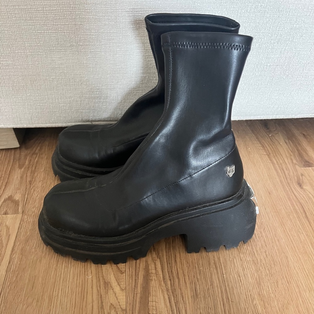 NAKED WOLFE Secret Platform Boot (Women)
